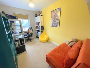 SYDNEY STREET- click for photo gallery